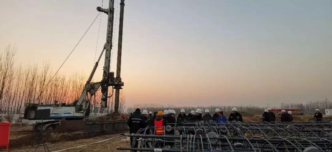 宇通旋挖打下雄安站第一樁