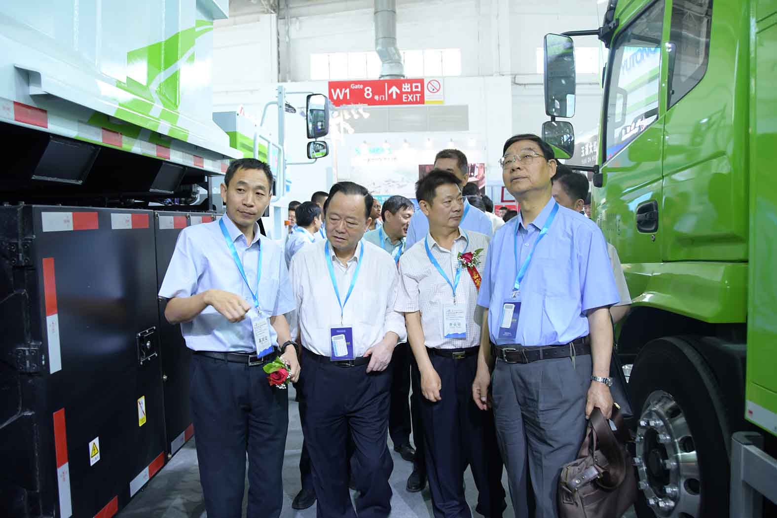 引領未來▲宇通純電動礦用車閃耀2019CIME展會